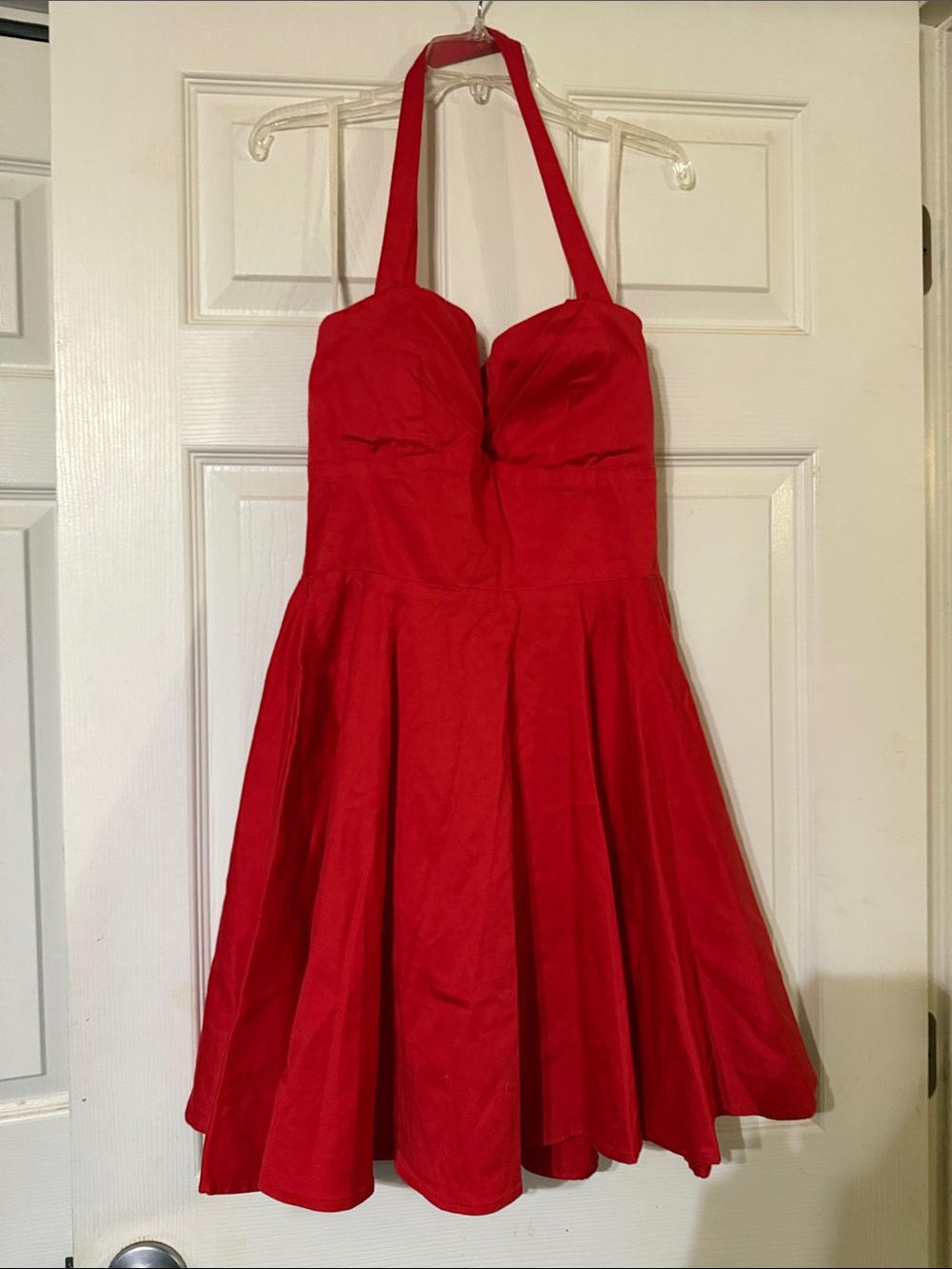 NWOT Uturn Utopia Vintage-Style Red Halter Sweetheart Swing / Pinup Dress Medium
